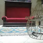 Hotelo