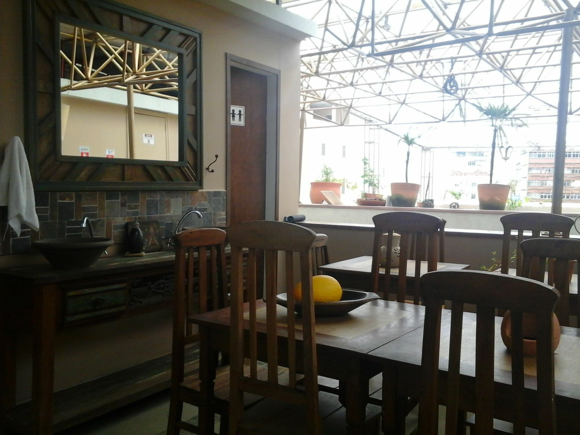 Hotelo Hotel