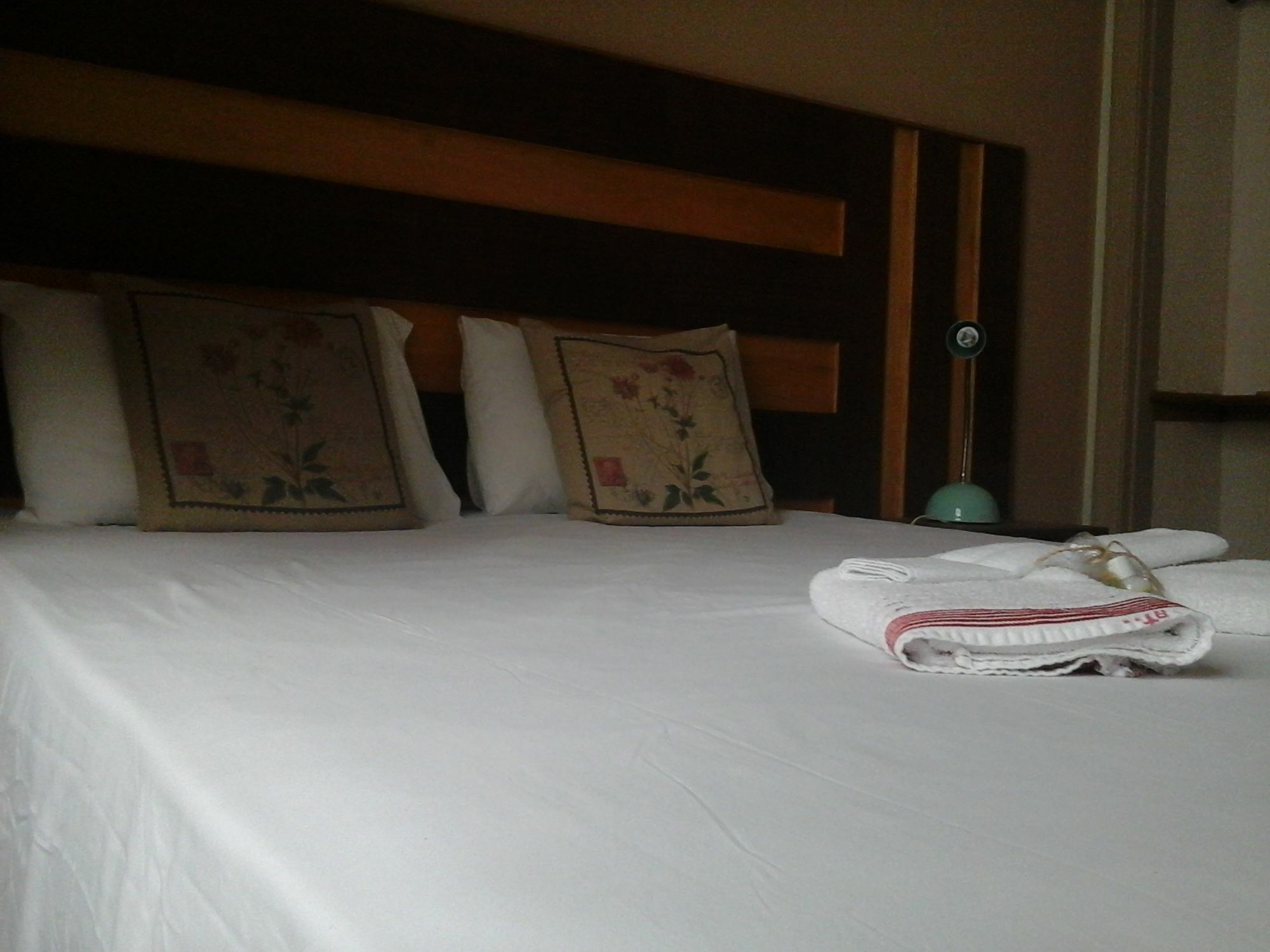 Hotelo Hotel